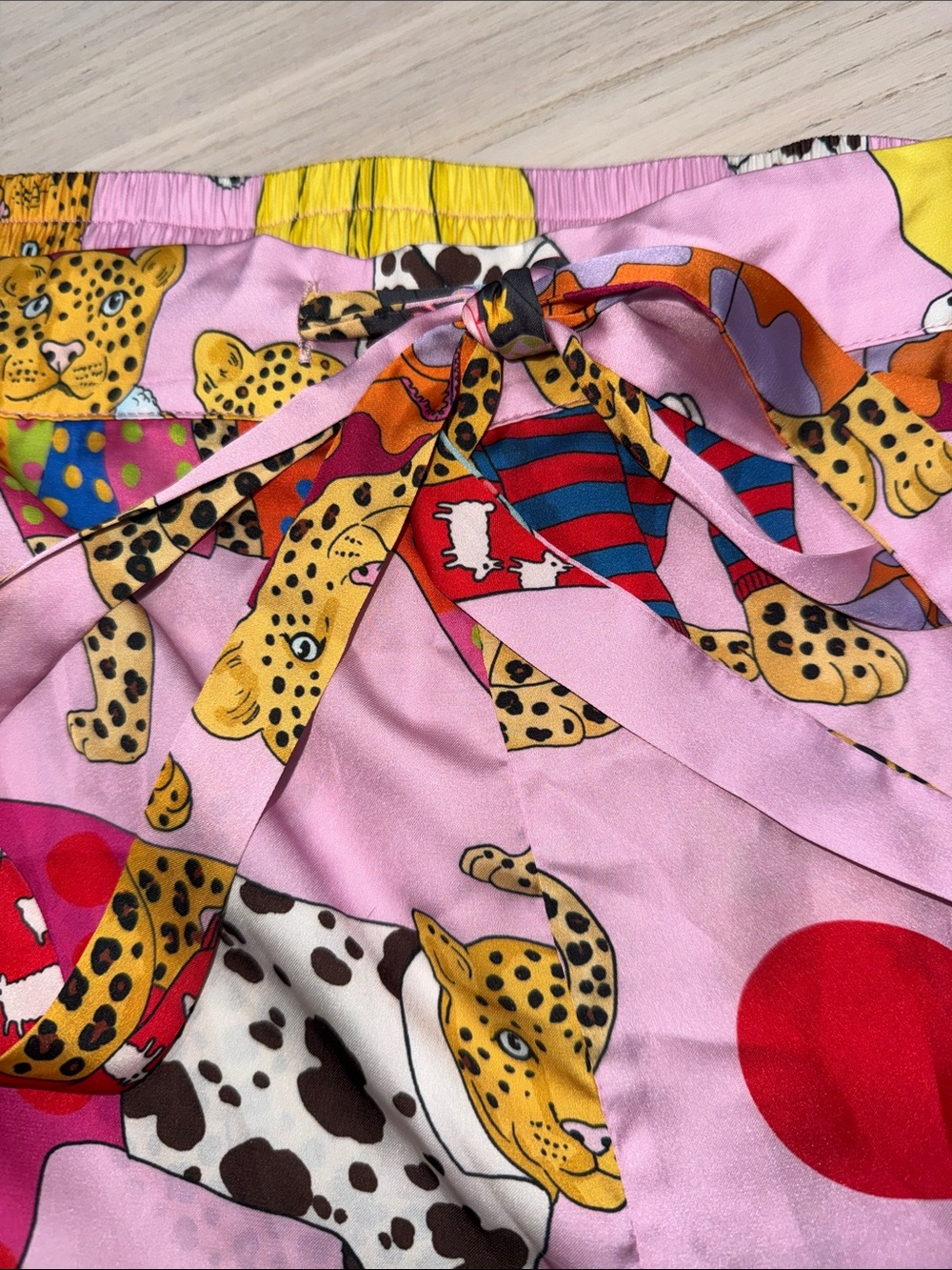 Silky Pink Leopard Print Pajama Set - Picture 4 of 9